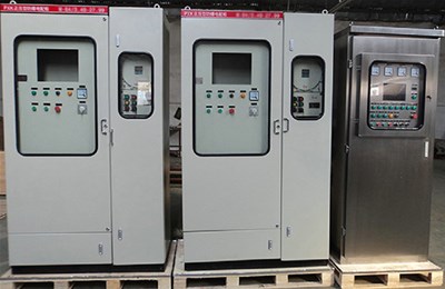 當(dāng)防爆正壓柜發(fā)生故障進(jìn)行調(diào)節(jié)時,專業(yè)人員告訴你怎么維護(hù)